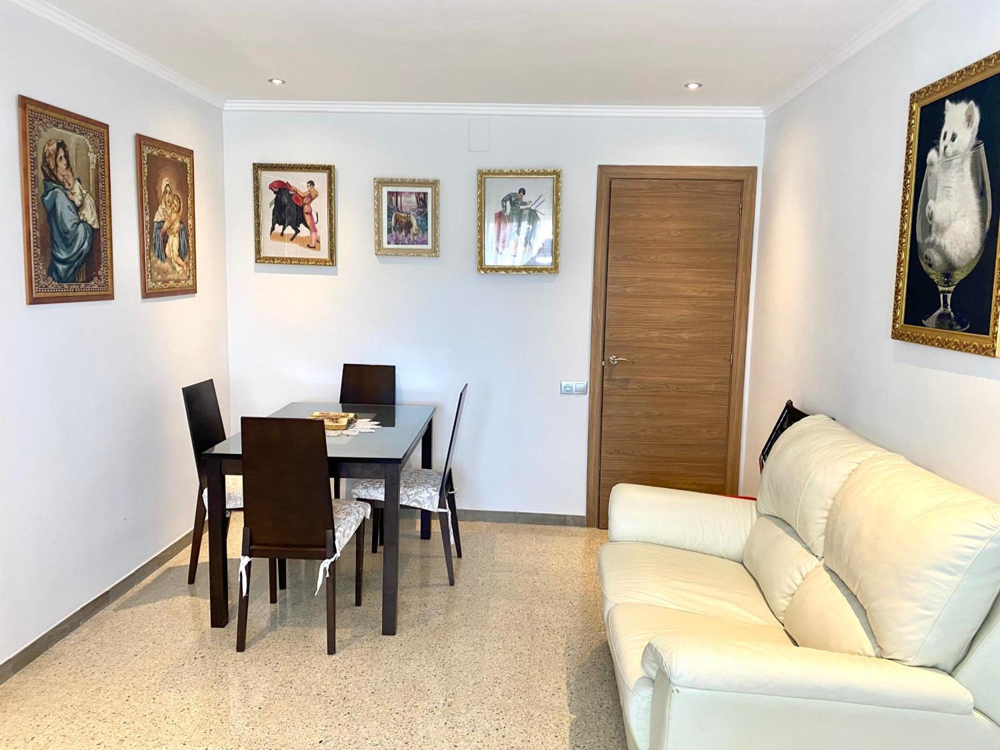 Shared Apartment! Piso Compartido! Общая Квартира! إشبيلية المظهر الخارجي الصورة