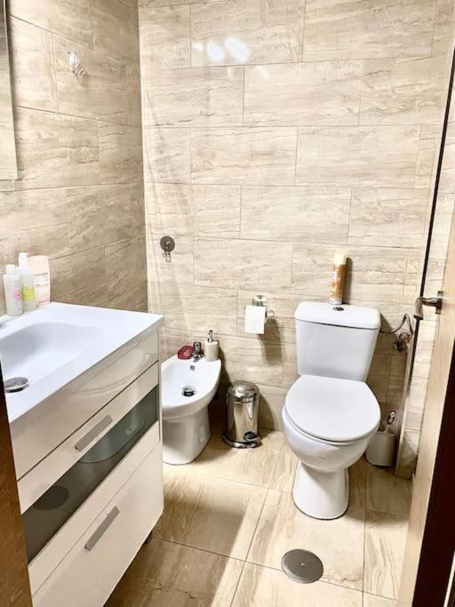 Shared Apartment! Piso Compartido! Общая Квартира! إشبيلية المظهر الخارجي الصورة