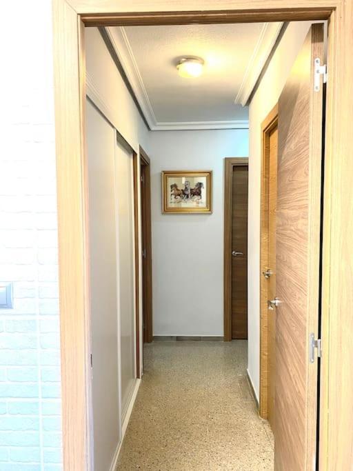 Shared Apartment! Piso Compartido! Общая Квартира! إشبيلية المظهر الخارجي الصورة